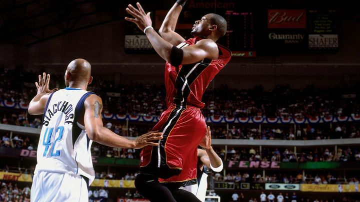 Проект "Взял Мяч" показал новый ретро матч. 3-й матч финала "Даллас" - "Майами"