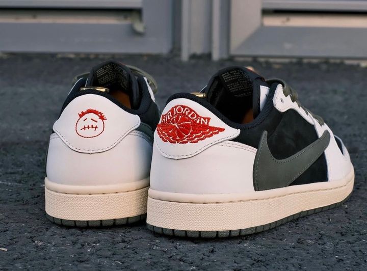 Детальный взгляд на кроссовки Travis Scott x Air Jordan 1 Low OG "Olive"