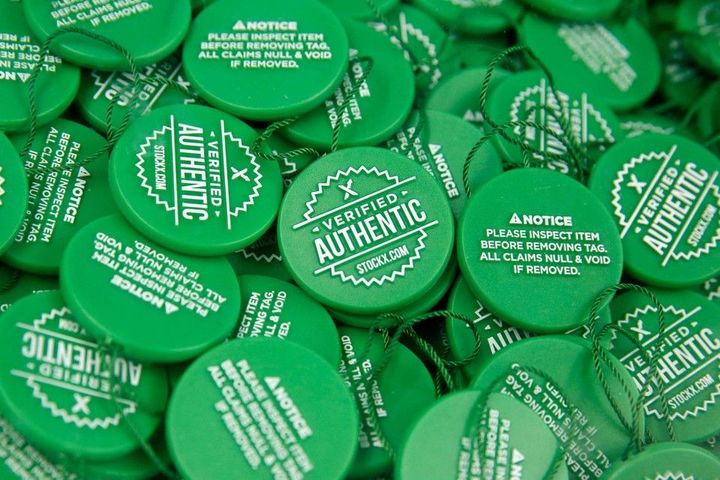 StockX судится с Nike из-за фэйка и меняет формулировку своей фирменной проверки на оригинальность