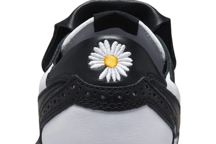 Официальные фотографии PEACEMINUSONE x Nike Kwondo 1 "Panda"