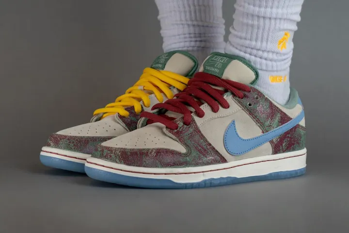 Финальные фотографии Crenshaw Skate Club x Nike SB Dunk Low