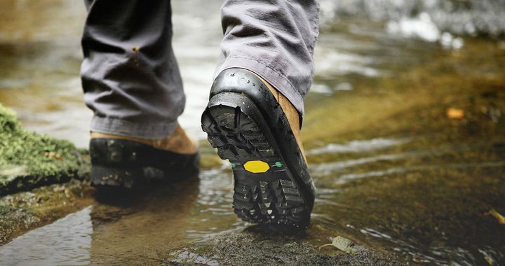 5 материалов, из которых делают кроссовки