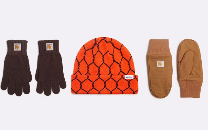 Подборка зимних аксессуаров. Шапки, перчатки, шарфы