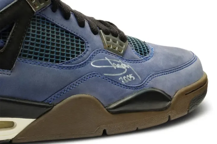 Кроссовки Эминема Air Jordan 4 «Encore» выставлены на аукцион