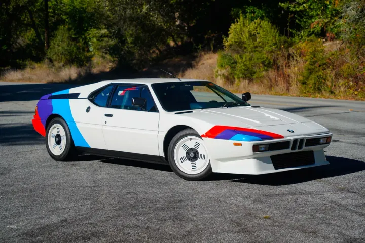 Редчайшая BMW M1 1980-го года выпуска появилась на аукционе