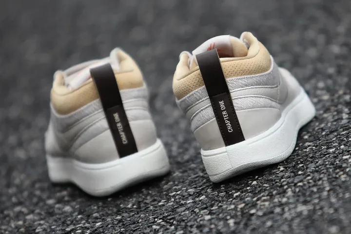 Появилась еще одна расцветка кроссовок кроссовок Nike BOOK 1