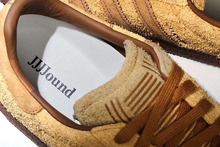 Официальные фотографии кроссовок JJJJound x adidas Samba «Mesa»