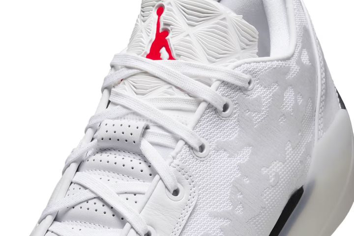 Финальные фотографии кроссовок Air Jordan 39