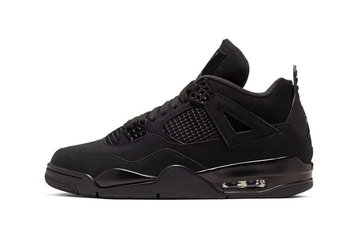 Jordan выпустит кроссовки Air Jordan 4 в расцветке «Black Cat»