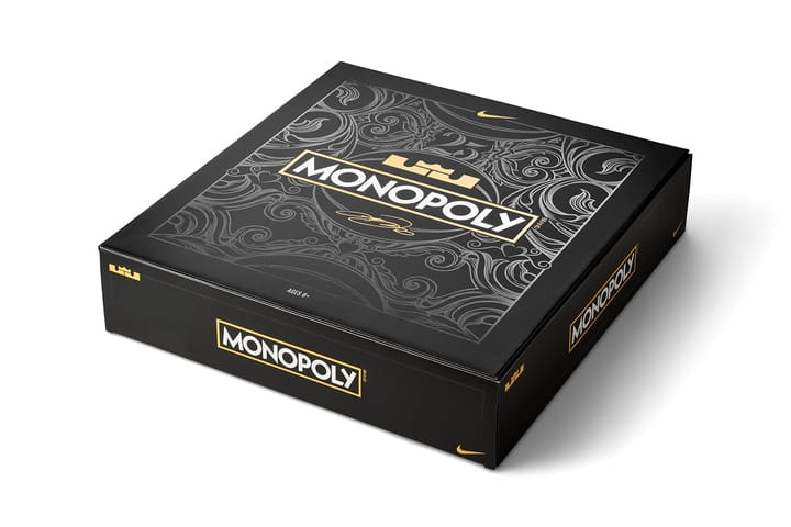 Nike выпустил свою «Монополию» специально для фанатов Леброна