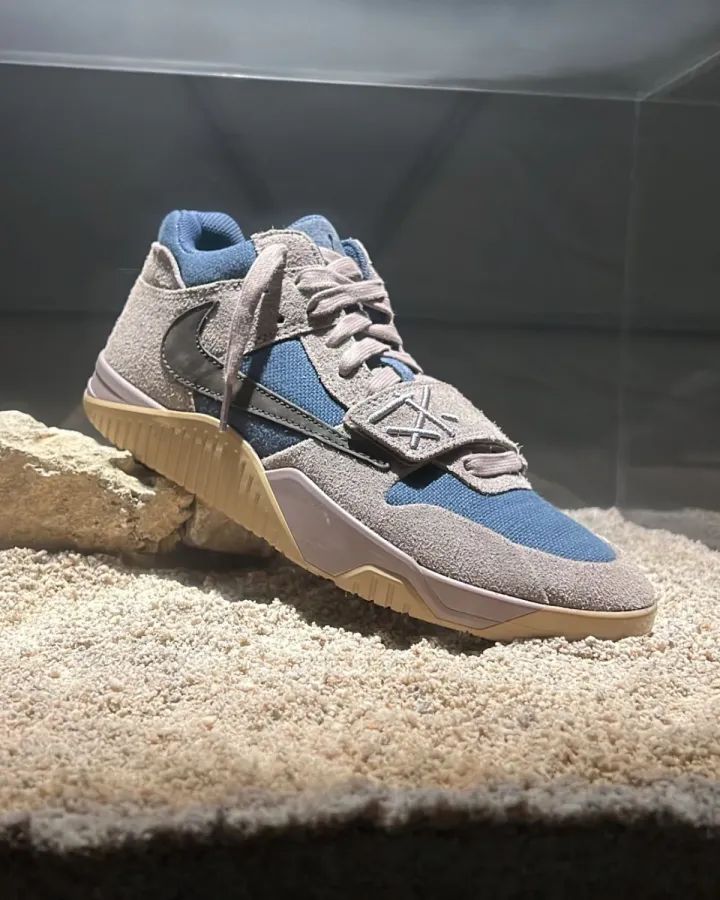 Трэвис Скотт показал свои новые кроссовки Jumpman Jack «Taupe Haze»