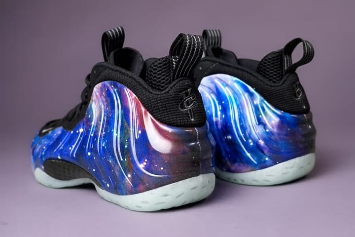 Финальные фотографии кроссовок Nike Air Foamposite One «Galaxy»