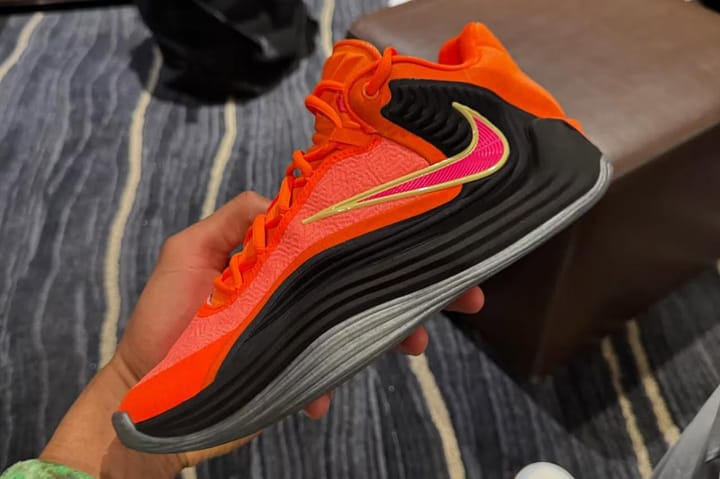 Первые фотографии Nike Giannis Freak 7