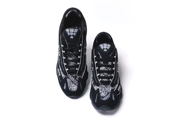 Финальный взгляд на кроссовки atmos x New Balance 1000 «Bāṅdhnū»