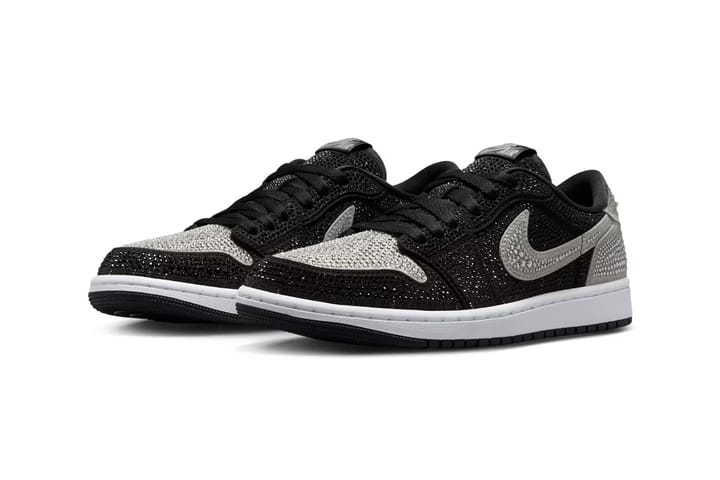 Финальный взгляд на кроссовки Swarovski x Air Jordan 1 Low OG