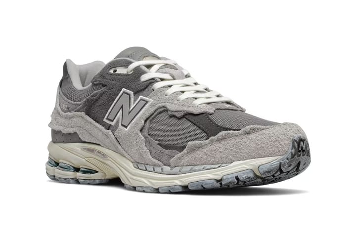 Переиздание New Balance 2002R «Protection Pack»